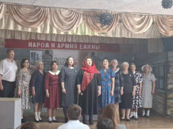 Концерт-спектакль посвящённый юбилейной дате – 80-летию Победы в Великой Отечественной войне! ДОРОГИ ВОЙНЫ И ПОБЕДЫ!
